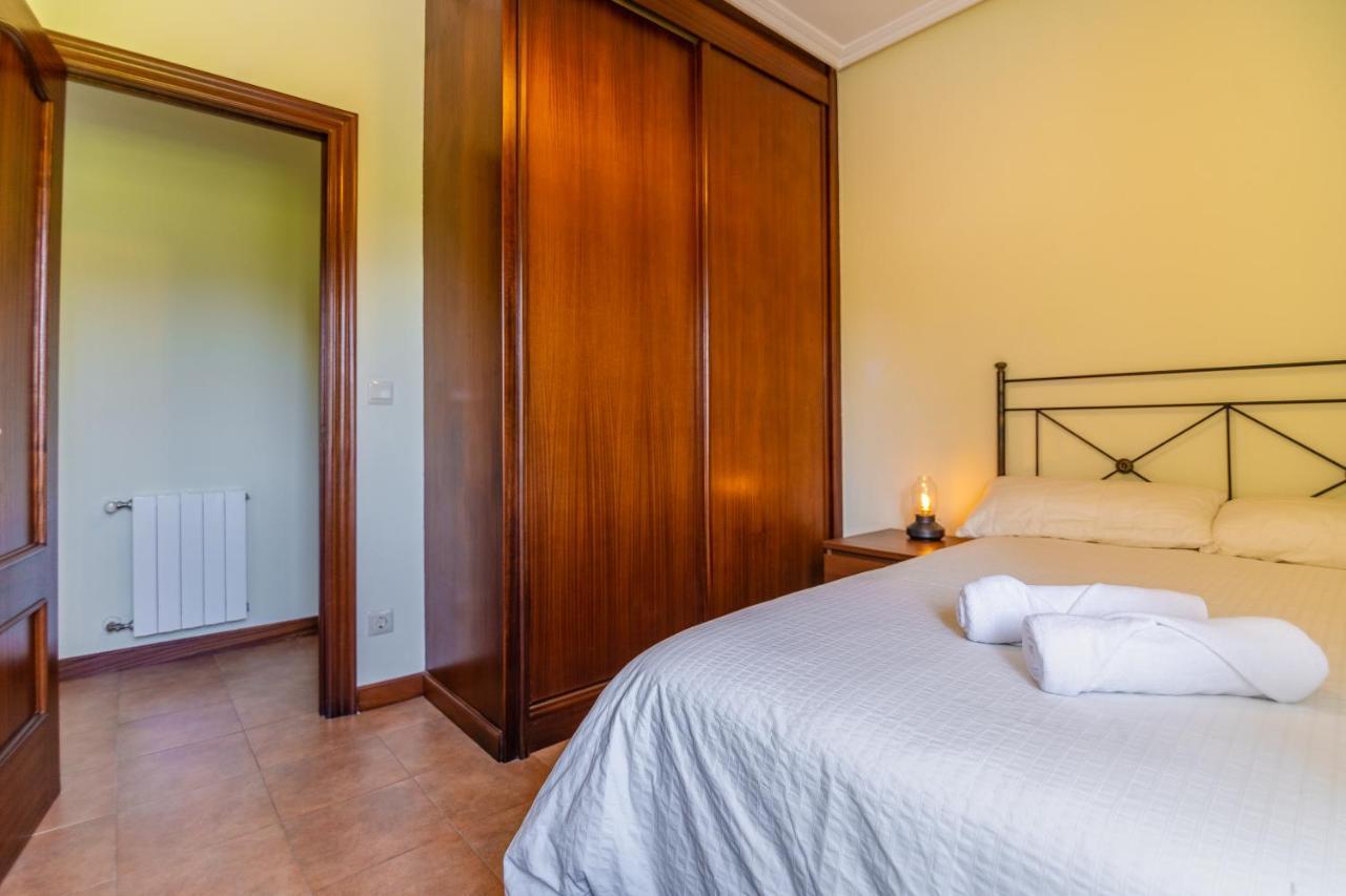 Apartamentos Privados Con Jardin Y Barbacoa Compartida En Ларедо Экстерьер фото